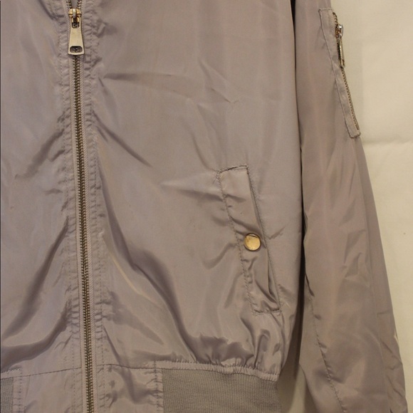 Very stylish Windbreaker - Picture 3 of 4